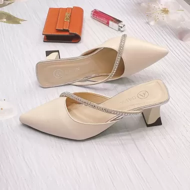 Giày sục nữ - Sục moka da bóng và lì cao cấp, thanh lịch, êm chân 3