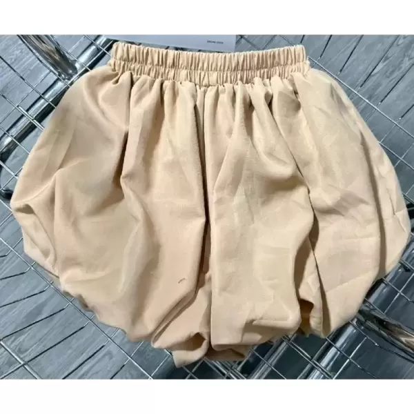 Cách phối đồ thời thượng với Quần Bí Ngô cho nữ: gợi ý trang phục cho mọi dịp