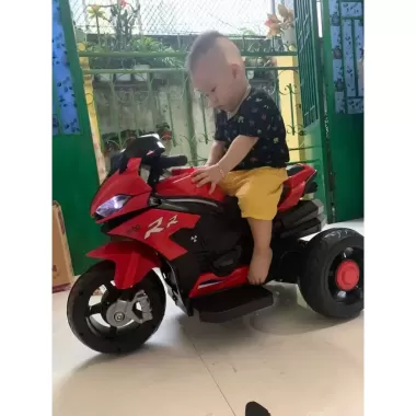 Xe moto, xe máy điện cho bé R1000 trọng tải 35kg có kèm sạc đủ màu cho bé 6 Xe moto, xe máy điện cho bé R1000 trọng tải 35kg có kèm sạc đủ màu cho bé 6