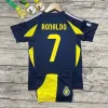 Áo Bóng Đá Trẻ Em Ronaldo Số 7 - Vải Mè Thái Cao Cấp Thoáng Mát - Giảm 16% Chỉ Còn 88000đ