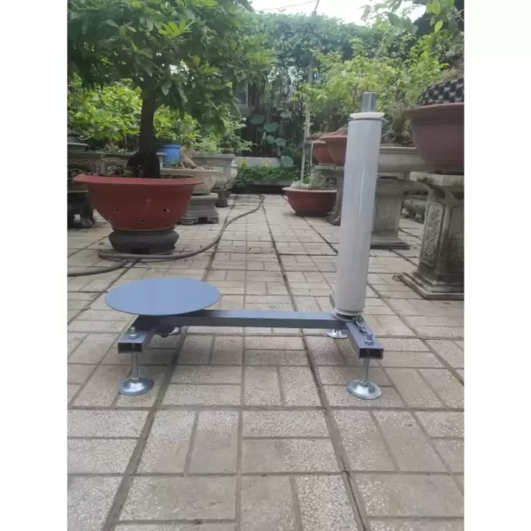 Hình ảnh sản phẩm Bàn xoay quấn màng pe đa năng, linh hoạt. Xoay 360 độ, sử dụng được tất cả cuộn pe ( màng co ) lõi lớn nhỏ.
