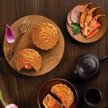 Bánh Trung Thu Kinh Đô-Bánh Nướng Nhân Mặn 1 Trứng/2 Trứng 150/210G (Gà Quay/Jambon/Bào Ngư/Lạp Xưởng/Cua Bát Bửu)-LIVE 3