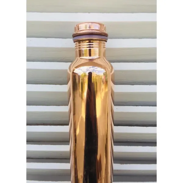 Hình ảnh sản phẩm Bình Nước Bằng Đồng Nguyên Chất Hỗ Trợ Sức Khỏe Theo Ayurveda - Nhập Khẩu Từ Ấn Độ