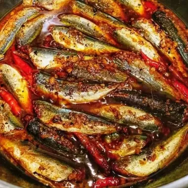 Cá Nục Kho Tiêu