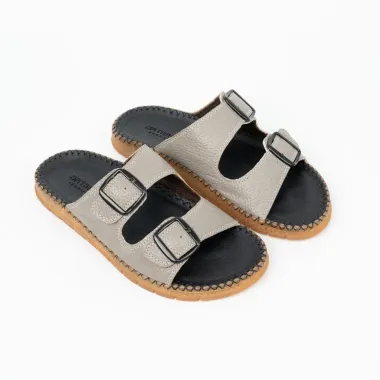 Dép Da Nam Quai Ngang Robluccis Kẻ Ô Vuông Microfiber Giá Rẻ 38-43 Khâu Quai Đế TPR 3
