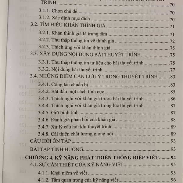 Các kỹ năng giao tiếp kinh doanh được rèn luyện qua Giáo Trình Giao Tiếp Kinh Doanh 2022