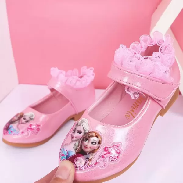 Cách chọn giày công chúa Elsa phù hợp cho bé gái: chất liệu và độ an toàn
