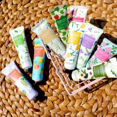Kem Dưỡng Da Tay Maycreate Mềm Mịn Nội Địa Trung Chính Hãng 30g 1