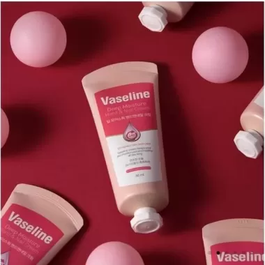 Kem dưỡng tay và móng Vaseline 85ml, dưỡng ẩm sâu gấp 6 lần, chứa Keratin 6 Kem dưỡng tay và móng Vaseline 85ml, dưỡng ẩm sâu gấp 6 lần, chứa Keratin 6