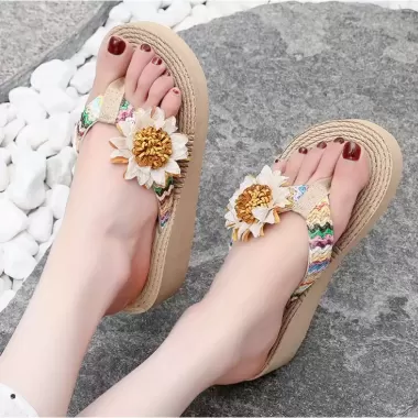 Lật Dép Nhựa Xỏ Ngón Đế Bằng Chống Trượt Đính Hoa handmade Thời Trang Mùa Hè Cho Nữ