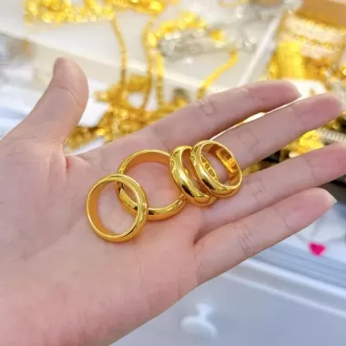 Nhẫn trơn 1 chỉ 2 chỉ 3 chỉ 5 chỉ có khắc 9999 kèm hộp đủ size nam nữ 6 Nhẫn trơn 1 chỉ 2 chỉ 3 chỉ 5 chỉ có khắc 9999 kèm hộp đủ size nam nữ 6