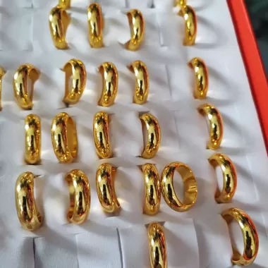 Nhẫn trơn 1 chỉ 2 chỉ 3 chỉ 5 chỉ có khắc 9999 kèm hộp đủ size nam nữ 9 Nhẫn trơn 1 chỉ 2 chỉ 3 chỉ 5 chỉ có khắc 9999 kèm hộp đủ size nam nữ 9