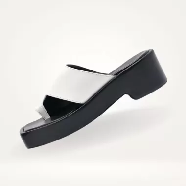 [Sẵn 37,38 - mô tả] ORDER ~ SEXY M Dép xỏ ngón da trơn đế bánh mì dành cho nữ mùa hè mặc ngoài thời trang 4