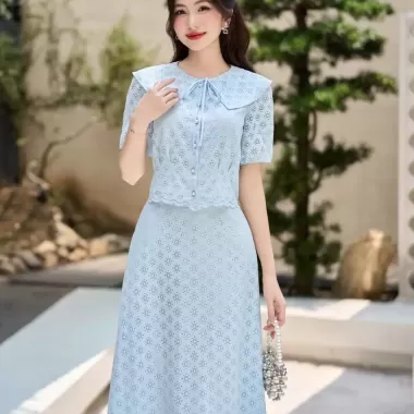 Set Sơ Mi Nữ Hana Phối Chân Váy Hoạ Tiết Ren Lỗ, Bộ Áo Chân Váy Sang Chảnh Tiểu Thư Tôn Dáng Đi Chơi LAGOO 8