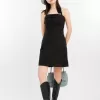 Váy 2 Dây Cổ Yếm Màu Đen Có Mút Ngực, Đầm Nữ Đi Biển Xinh Xắn 4