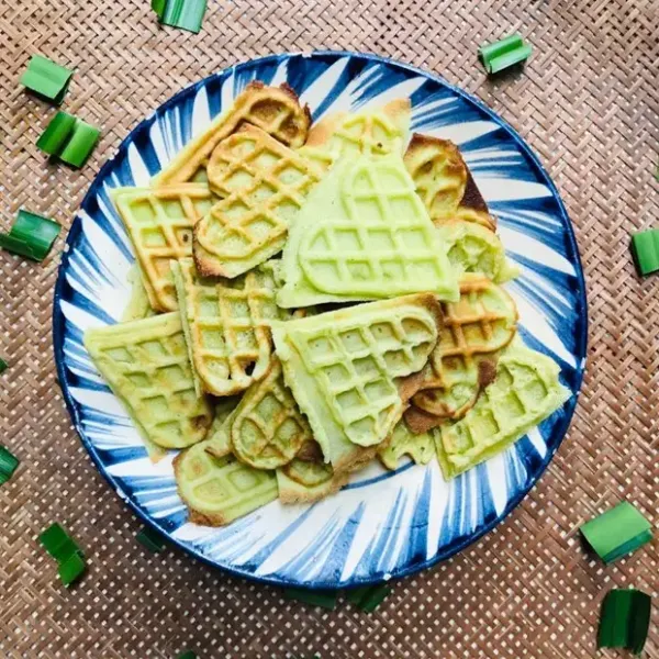 Hình ảnh sản phẩm Bánh Waffle Dày Giòn - Bánh Kẹp Tổ Ong Ba Đông Giá Sốc Chỉ 34900đ (Gốc 42229đ)