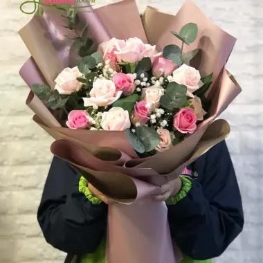 Bó Hoa Tươi Nữ Hoàng Mùa Thu Rossi Mộng Mơ - Sinh Nhật | Giá 420k (Giao Hỏa Tốc)