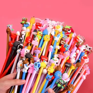 Combo Bút Gel Mực Tím Đen Xanh 3D Cute Kèm Túi Zip - Giá Rẻ 53.000đ Thay 68.370đ