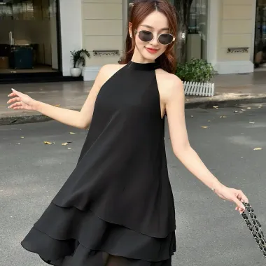 Đầm yếm đen NORA DRESS dáng xòe voan dự tiệc sang trọng, tặng quần, giá chỉ 412500đ Đầm yếm đen NORA DRESS dáng xòe voan dự tiệc sang trọng, tặng quần, giá chỉ 412500đ