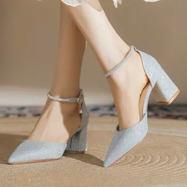 Guốc Quai Nơ Xinh Dây Mảnh 7 Phân Size 35-43 G22 VIETLAVANI Giảm Giá 156000 VND 6 Guốc Quai Nơ Xinh Dây Mảnh 7 Phân Size 35-43 G22 VIETLAVANI Giảm Giá 156000 VND 6