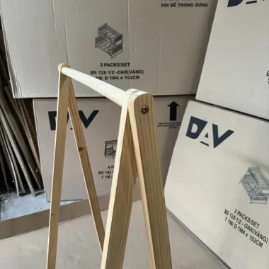 Kệ Treo Quần Áo Gỗ Thông 2 Tầng Chữ A - 1m5 Giá Rẻ 170k Không Nối 6 Kệ Treo Quần Áo Gỗ Thông 2 Tầng Chữ A - 1m5 Giá Rẻ 170k Không Nối 6