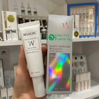 Kem Chống Nắng MaagiiC Dưỡng Trắng Tăng Trưởng Biểu Bì - Giảm 22% Còn 400.000đ