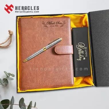 Quà Tặng Cao Cấp Cho Thầy Cô - Sổ Tay, Bút Ký, BNG Nhám, Tri Ân Ý Nghĩa GIÁ 460.000Đ 6 Quà Tặng Cao Cấp Cho Thầy Cô - Sổ Tay, Bút Ký, BNG Nhám, Tri Ân Ý Nghĩa GIÁ 460.000Đ 6
