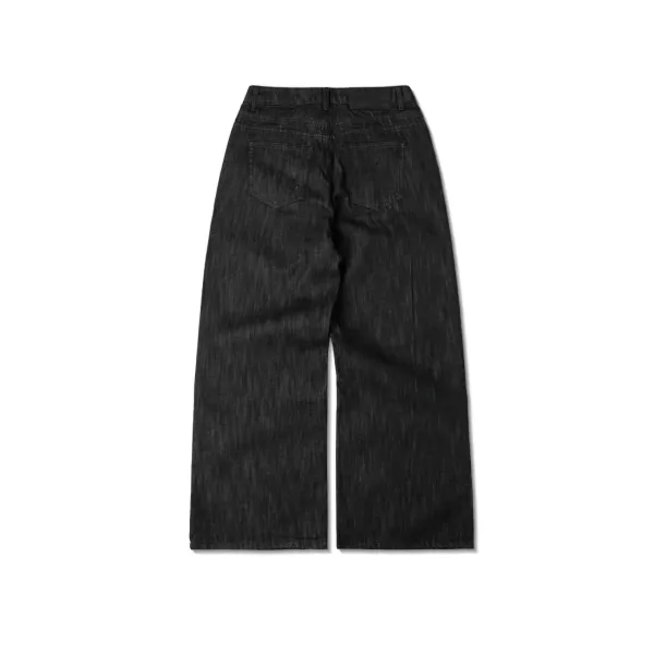 Trải nghiệm mặc quần jean raw denim 5 nút DAPPERANDMORE: cảm nhận độ thoải mái và độ bền