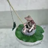 Trang trí bể cá tượng ông lão câu cá decor vườn giá rẻ chỉ 32000đ