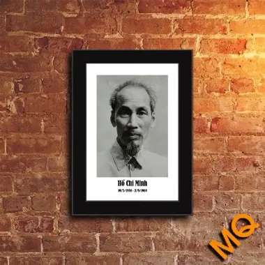 Tranh Hồ Chí Minh Lãnh Tụ Vĩ Đại - Tặng Kèm Đinh Treo - Khung Đẹp Giá Chỉ 45k Thay vì 55.8k