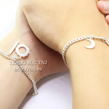 Vòng Tay Tình Yêu Cặp Đôi Cao Cấp - Quà Tặng Ý Nghĩa Chỉ 148733 VNĐ