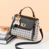 Túi da nữ du lịch cute giá rẻ - Túi đeo sticker gấu chỉ 56000đ giảm từ 71680đ