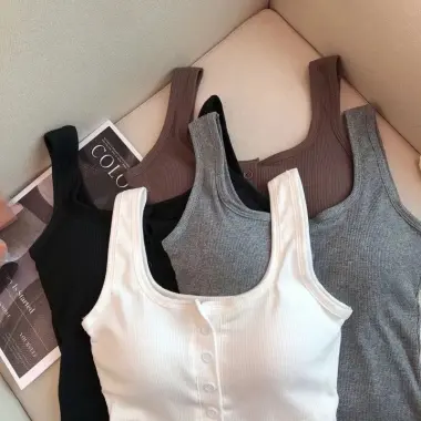 Áo sát nách 3 lỗ có mút ngực, áo 2 dây bản to thun form ôm body siêu mát giá chỉ 61110 đồng 2 Áo sát nách 3 lỗ có mút ngực, áo 2 dây bản to thun form ôm body siêu mát giá chỉ 61110 đồng 2