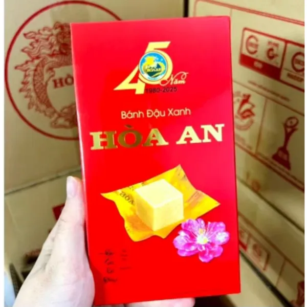 Bánh Đậu Xanh Hòa An: Câu chuyện truyền thống và nguồn gốc từ Hà Nội