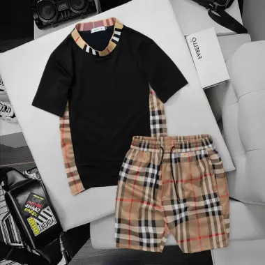 Bộ Đồ Nam Ngắn Tay Umi Thể Thao Mùa Hè - Giảm 20% Chỉ 175k 5 Bộ Đồ Nam Ngắn Tay Umi Thể Thao Mùa Hè - Giảm 20% Chỉ 175k 5