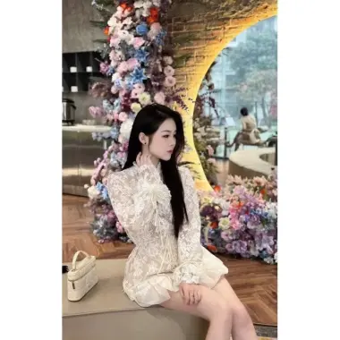 Bộ hè nữ áo ren trắng dài tay phối chân váy ngắn voan, set đồ nữ cao cấp hanh lịch nữ tính sang chảnh HCOM25855 8