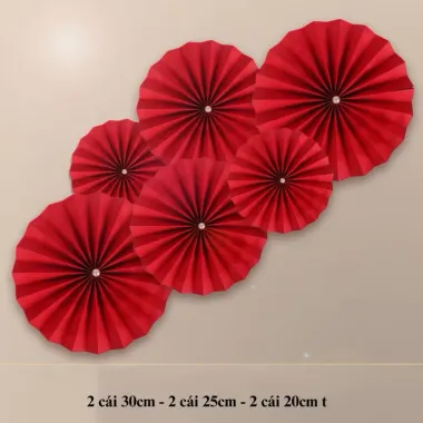 Combo Quạt Giấy Đỏ Cao Cấp Trang Trí Tết - Giảm 20% Còn 19.800đ