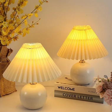 Đèn ngủ để bàn My Home siêu đẹp - Đèn trang trí phòng ngủ cắm điện giá chỉ 180k