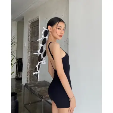 Đồ Bơi Nữ Cao Cấp - Bikini Áo Bơi Liền Mảnh Khoét Lưng Chữ V Màu Đen Giảm Giá 200K 4