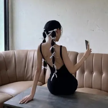 Đồ Bơi Nữ Cao Cấp - Bikini Áo Bơi Liền Mảnh Khoét Lưng Chữ V Màu Đen Giảm Giá 200K 7
