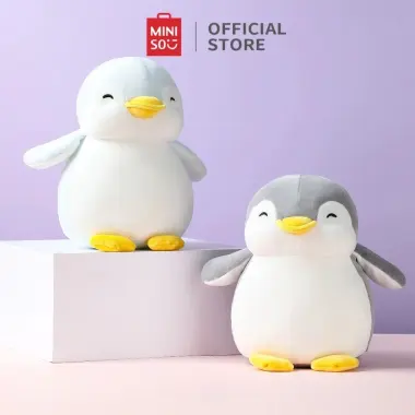 Gấu Bông Chim Cánh Cụt Miniso Giá Rẻ - Thú Nhồi Bông Màu Xanh/Grey/Hồng Cute Chỉ 399k 2 Gấu Bông Chim Cánh Cụt Miniso Giá Rẻ - Thú Nhồi Bông Màu Xanh/Grey/Hồng Cute Chỉ 399k 2