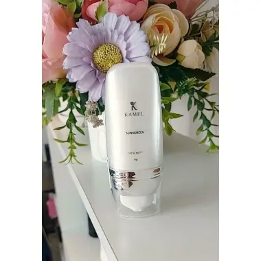 Kem Chống Nắng Karmel SPF 50A+++ Cho Da Dầu Mụn - Giá Cạnh Tranh Chỉ 315k 4 Kem Chống Nắng Karmel SPF 50A+++ Cho Da Dầu Mụn - Giá Cạnh Tranh Chỉ 315k 4