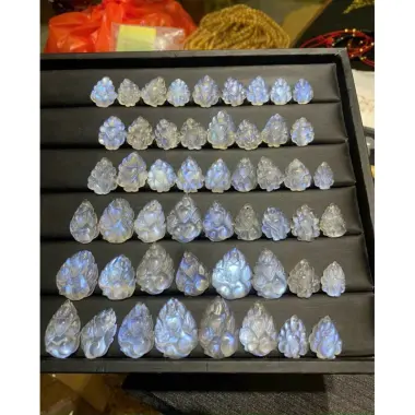 Mặt dây chuyền hồ ly chúa 9 đuôi đá moonstone tự nhiên cao cấp giá rẻ chỉ 600k 7