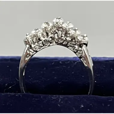 Nhẫn đá kim cương CZ vương miện giá chỉ 129k - Giảm từ 159960đ - Đá CZ cao cấp 7 Nhẫn đá kim cương CZ vương miện giá chỉ 129k - Giảm từ 159960đ - Đá CZ cao cấp 7