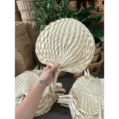 Quạt Nan Cầm Tay Đan Tay Mây Cói Tự Nhiên Trang Trí Decor Giá Rẻ Khuyến Mãi 15500đ 14