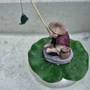 Trang trí bể cá tượng ông lão câu cá decor vườn giá rẻ chỉ 32000đ 7