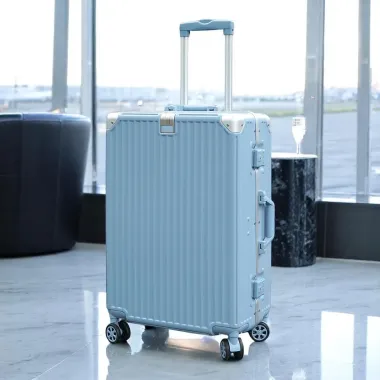 Vali khung nhôm cao cấp TRIP A2.610 có ngăn đựng bình nước