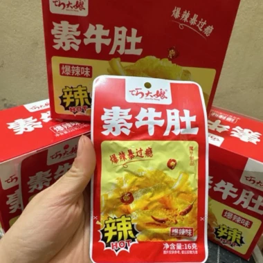 1 Hộp 20 Gói Khuyết Nha Xỉ Cay Giòn Kiều Đại Nương, Cấp Độ Siêu Cay (gói 16gr) 6