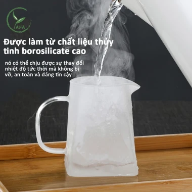 Ấm trà thủy tinh chịu nhiệt 550-950ml có lõi lọc Inox, đun nóng trực tiếp, giá chỉ 89.000đ 5 Ấm trà thủy tinh chịu nhiệt 550-950ml có lõi lọc Inox, đun nóng trực tiếp, giá chỉ 89.000đ 5
