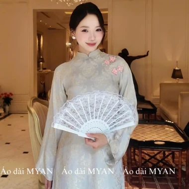 Áo dài cách tân BÍCH CHI lụa gấm cao cấp Tết 2.026 - Giảm còn 389k
